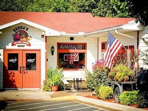 Danna's BBQ and Burger Shop Image #1
