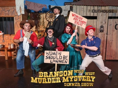 Branson Murder Mystery Dinner Show Image #1